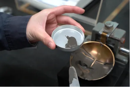 全ての調査を、自社で完結